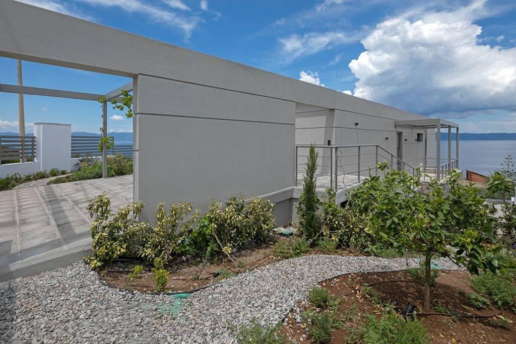 Villa Theologos Теологос Екстериор снимка